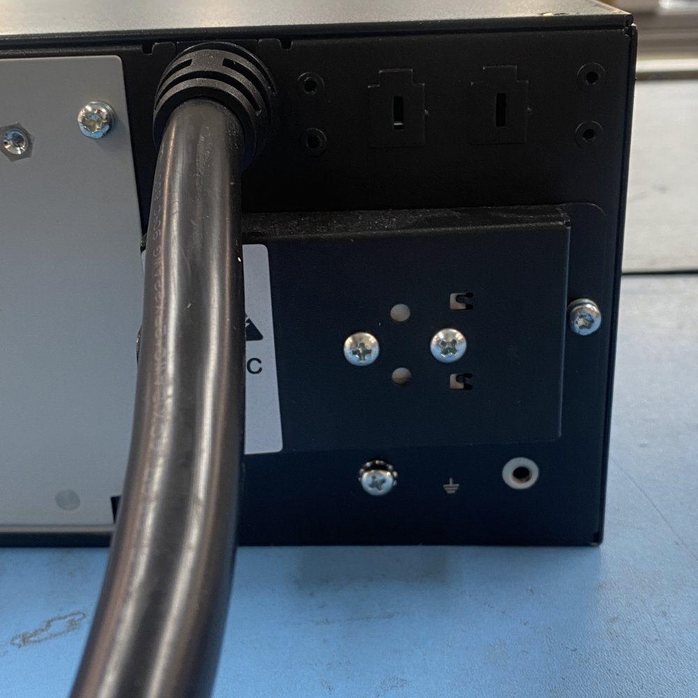 Professional External Battery Pack 192VDC APC SRT192RMBP Rackmount RBC