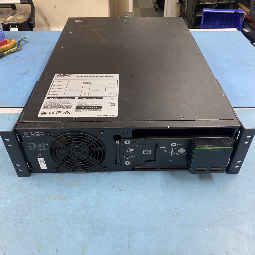 APC SRT5KRMXLI 5kVA UPS Double Conversion Rackmount 2U IEC USB Black