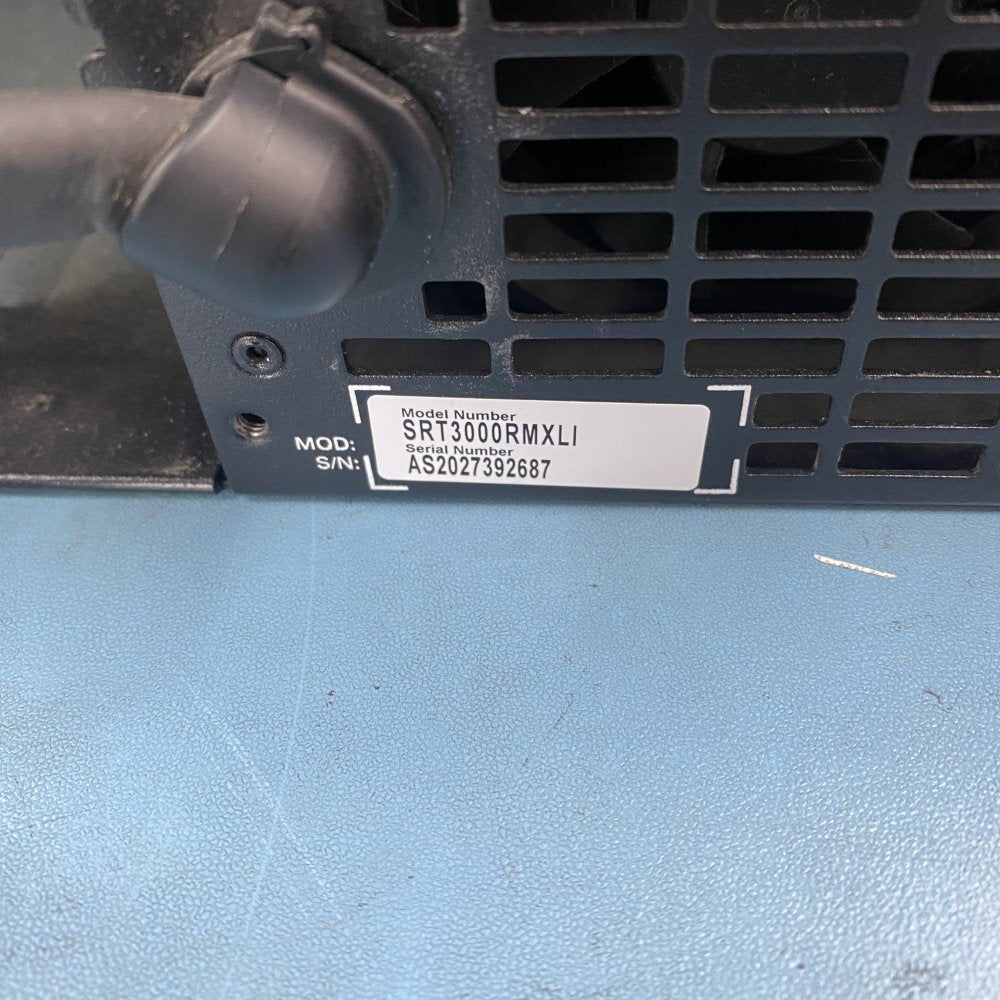 Professional UPS 3kVA APC SRT3000RMXLI USB Serial EPO Rackmount IEC Outlets