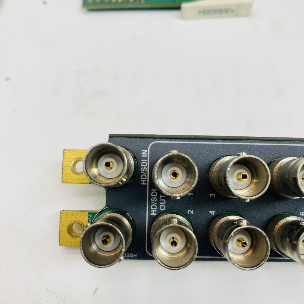 10 x Broadcast HD/SD Distribution Amplifier Leitch Harris HSE6800 1x8 SDI
