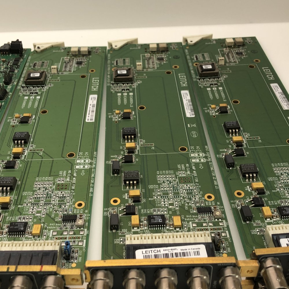 Broadcast Analog Video Amplifier Harris VEA6800 D , Broadcast SDI D