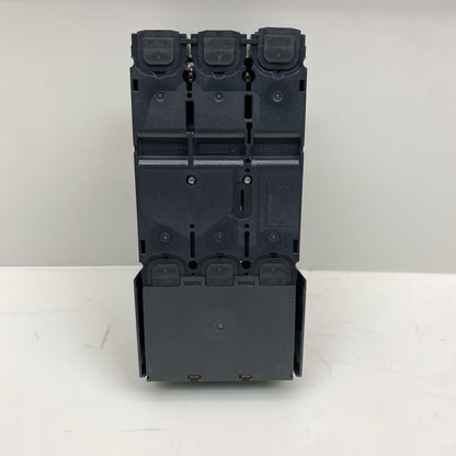 Industrial Molded Case Circuit Breaker Micrologic Schneider NSX250N 3P 250A