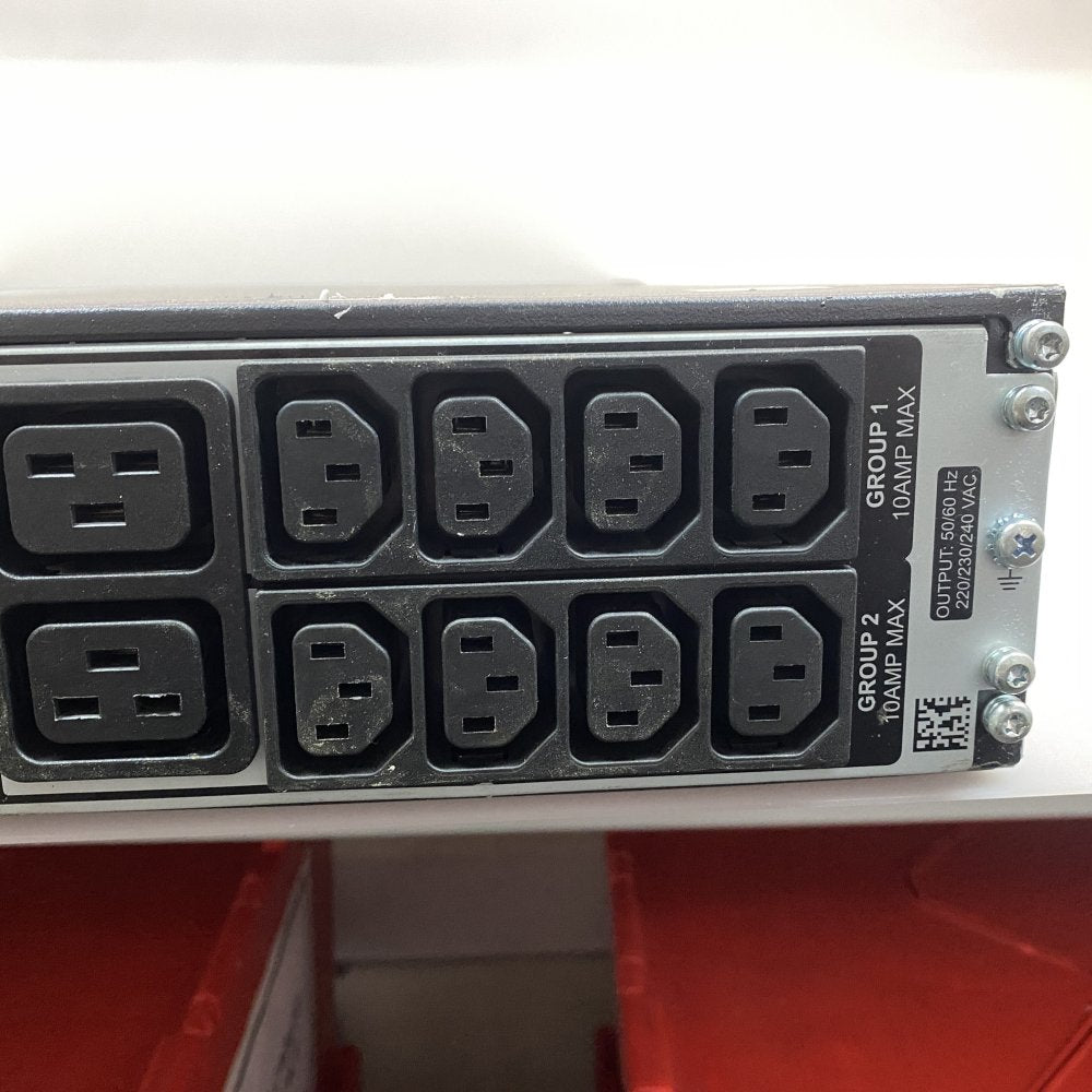 APC SRT3000RMXLI 3kVA Rackmount UPS Missing Screen 230V Surge Protected 480J