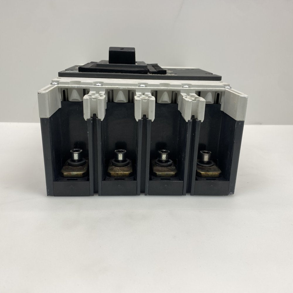 Siemens VL400 400A 3-Pole Lug Industrial Circuit Breaker Robust Reliable