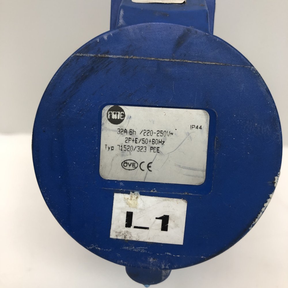 PCE 32A Industrial Socket Outlet IEC60309 IP44 Panel Mount 2P+E Blue