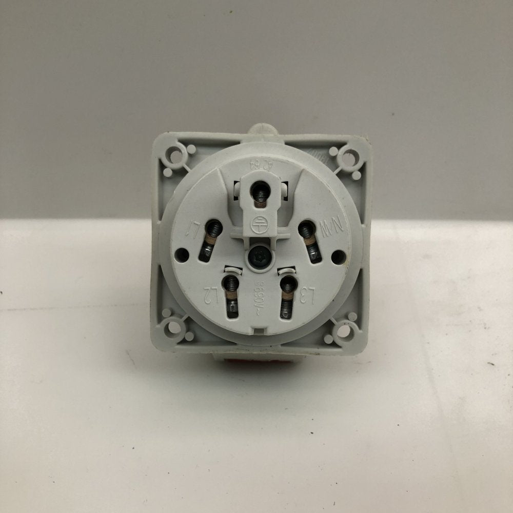 Mennekes Typ3451 32A 3P+N+E IEC Socket IP44 Industrial Panel Mount