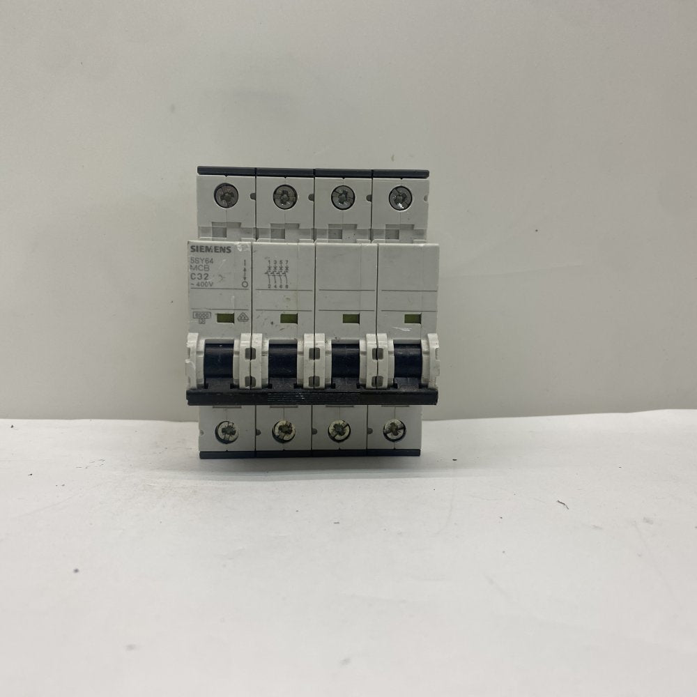 Siemens 5SY64 4 Pole MCB 32A 400V Industrial Circuit Breaker DIN Rail