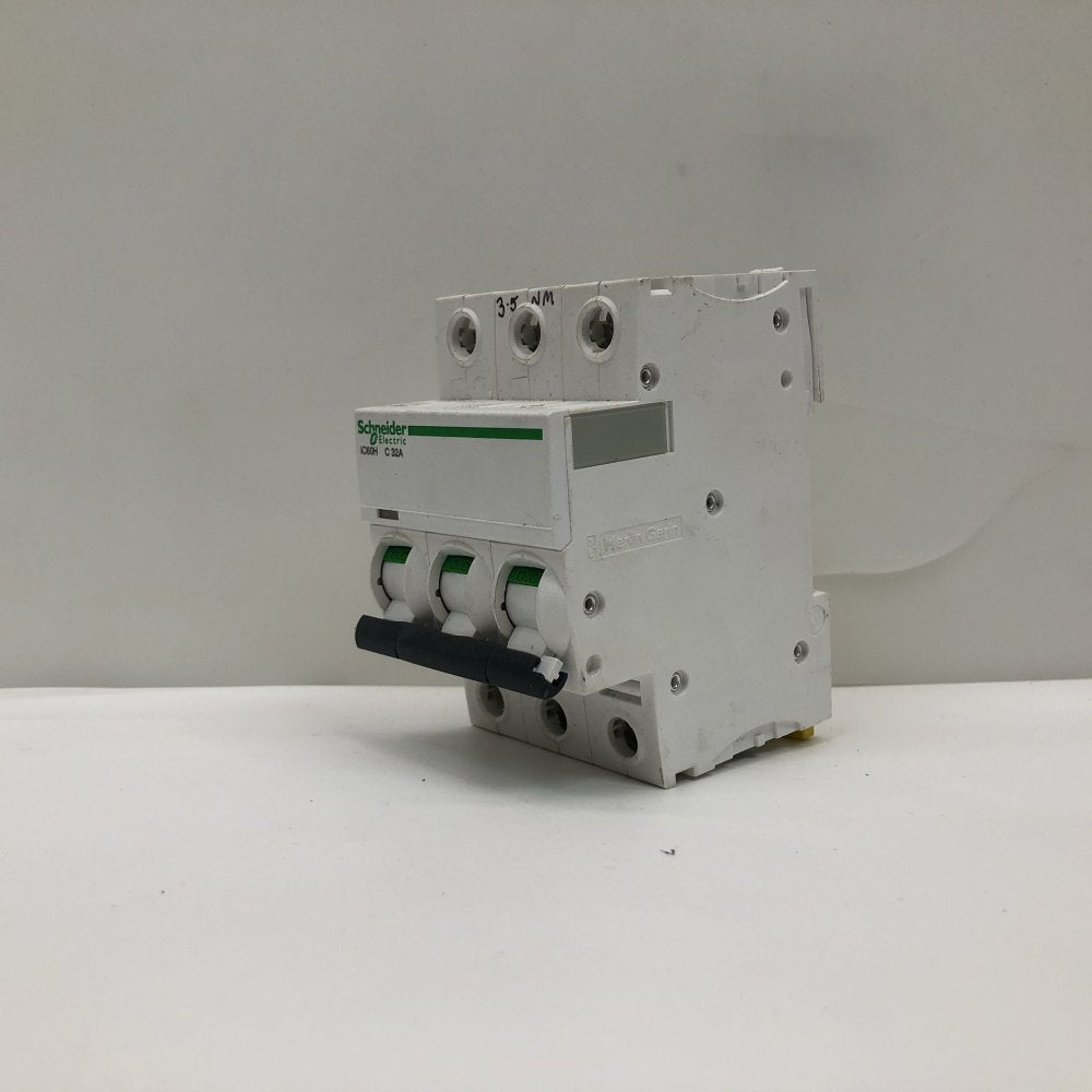 Schneider Electric iC60H 3 Pole 32A MCB Circuit Breaker Industrial C Curve
