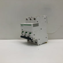 Schneider Electric iC60H 3 Pole 32A MCB Circuit Breaker Industrial C Curve