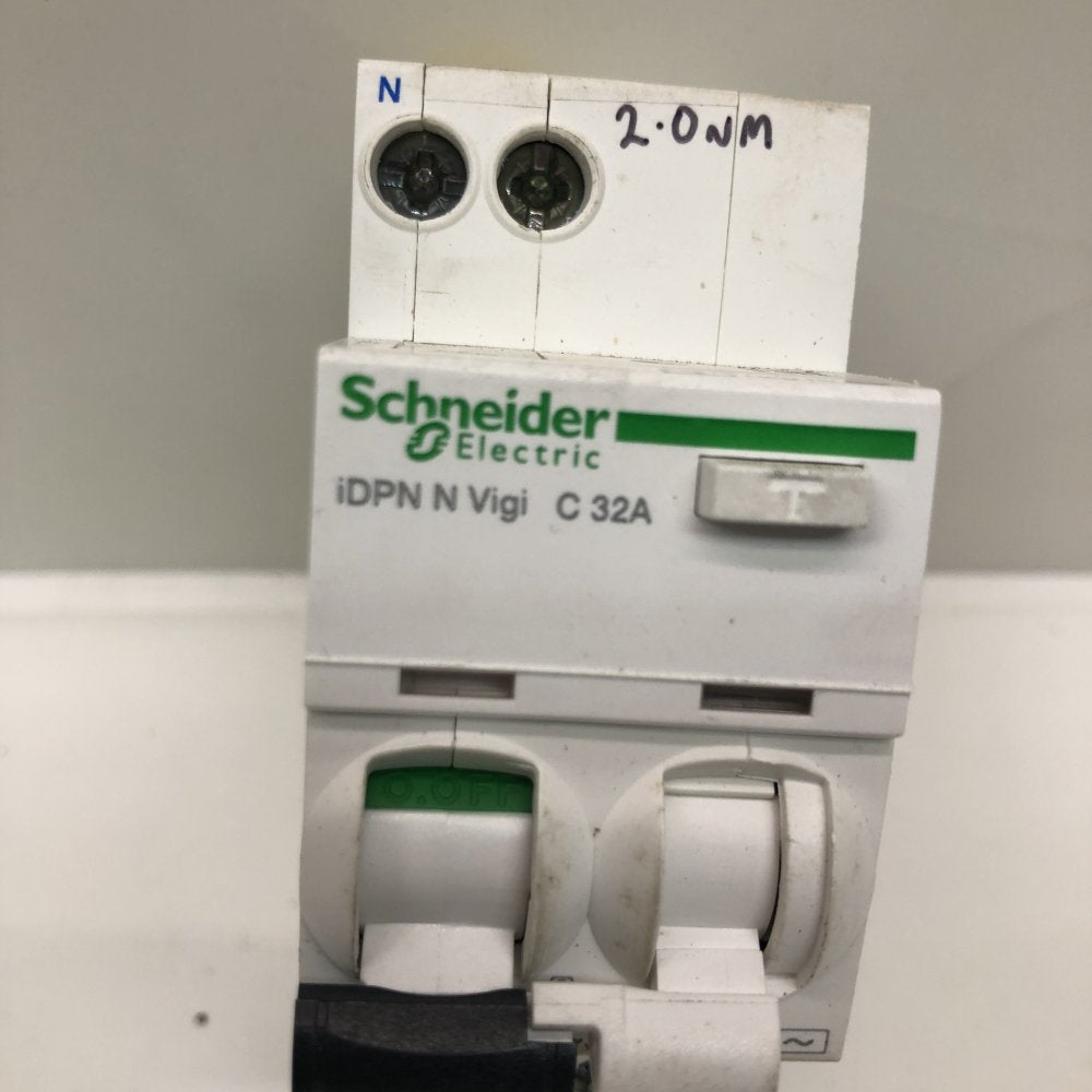 Schneider iDPN N Vigi 32A RCBO C Curve DIN Rail Residual Current Circuit