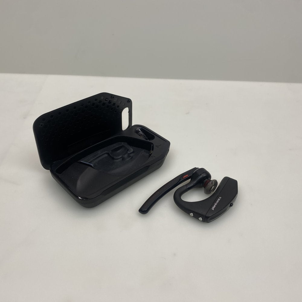 Plantronics Voyager 5200 Bluetooth Headset Noise-Cancelling USB Dongle