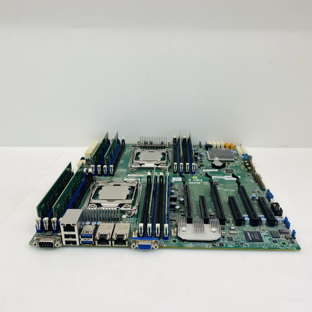 Supermicro X10DRi-T Dual Xeon E5-2640 v4 32GB DDR4 E-ATX Server Board