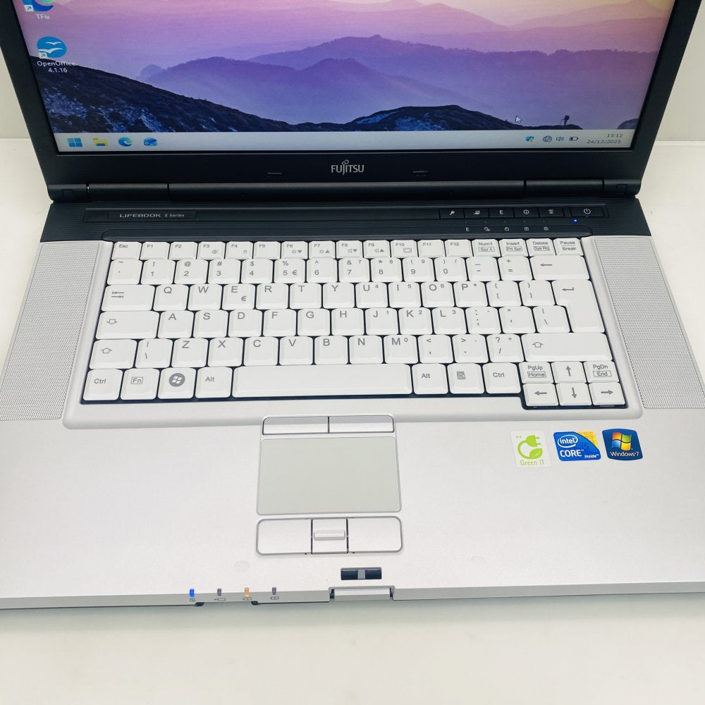 Fujitsu Lifebook E780 Intel i5 2.40GHz 4GB RAM 160GB HDD 15.6" Display