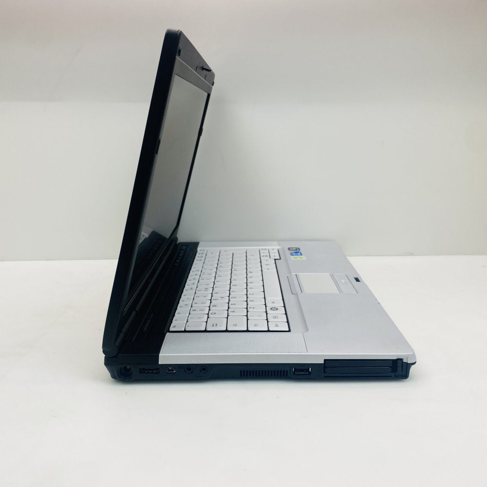 Fujitsu Lifebook E780 Intel i5 2.40GHz 4GB RAM 160GB HDD 15.6" Display