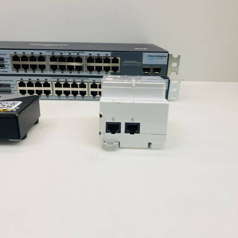 Professional Gigabit Ethernet Switch 24 RJ45 SFP HP ProCurve 1400-24G Rack-Mount