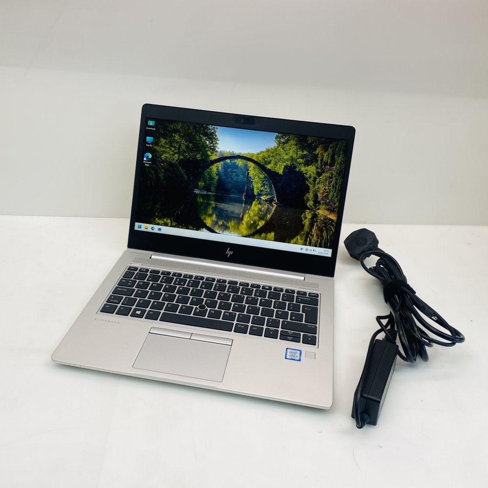 HP EliteBook 830 G5 i5 16GB 512GB SSD 1080p USB-C Windows 11 Pro Laptop