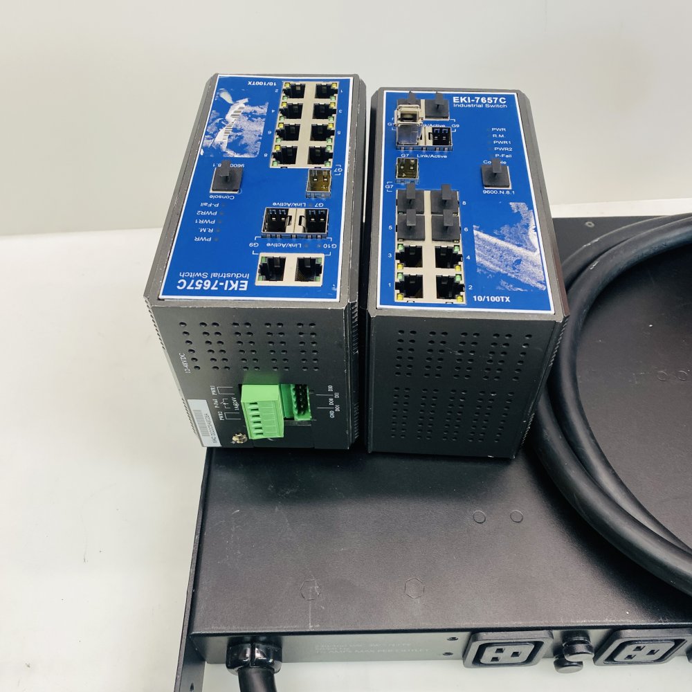 Bundle Advantech EKI-7654C Gigabit Switch APC PDU 20 SFP Modules Industrial