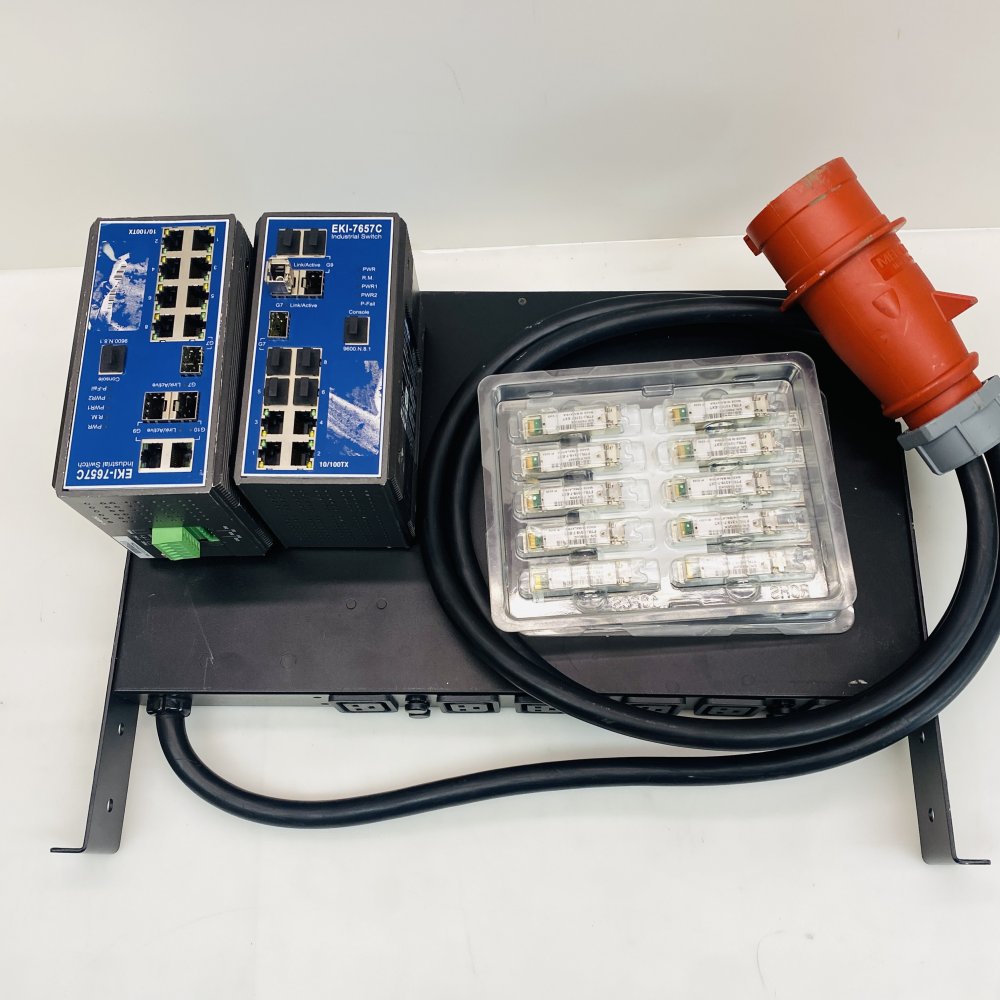 Bundle Advantech EKI-7654C Gigabit Switch APC PDU 20 SFP Modules Industrial