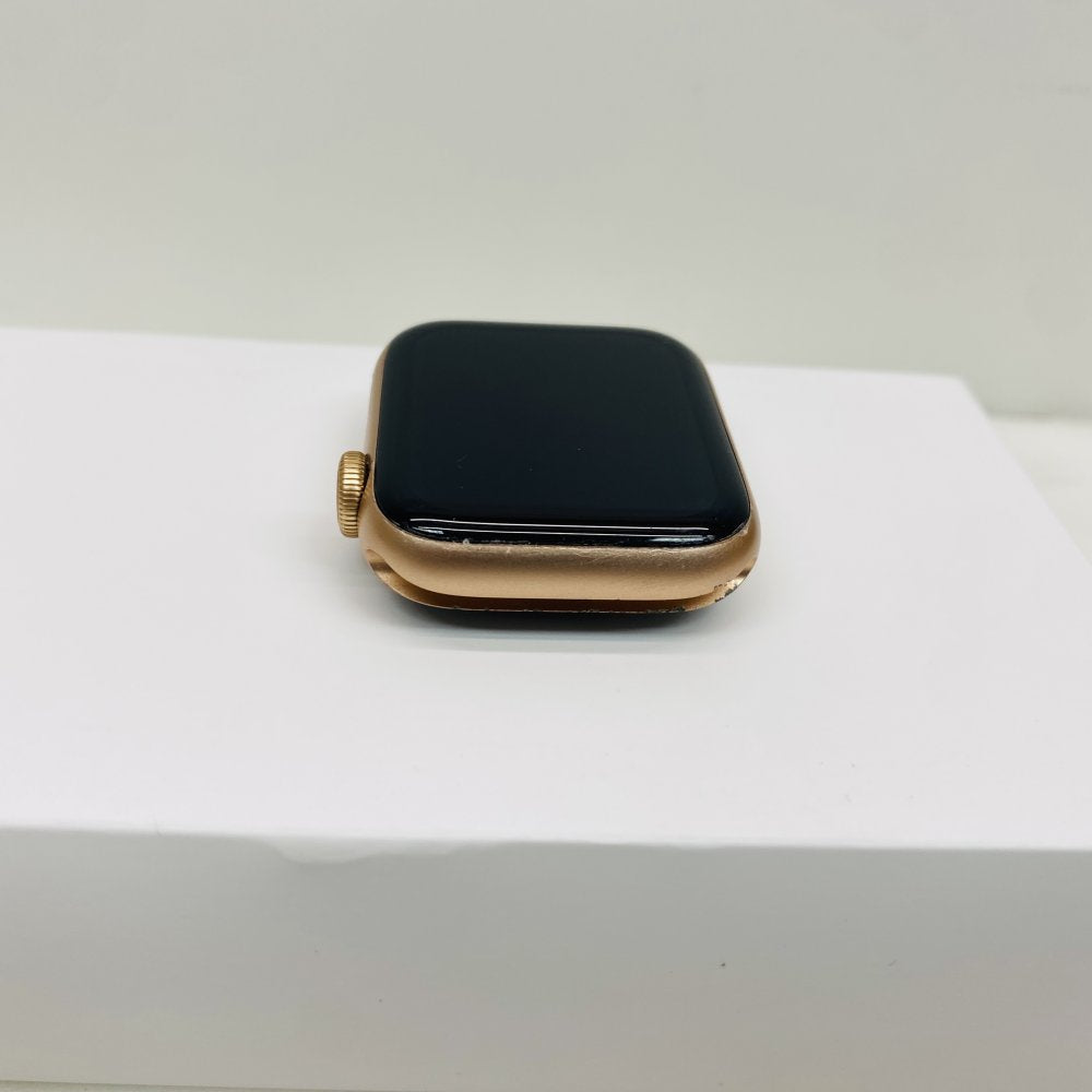 Apple Watch SE 40mm A2355 Gold Aluminum Starlight Sport Band Cellular - Used