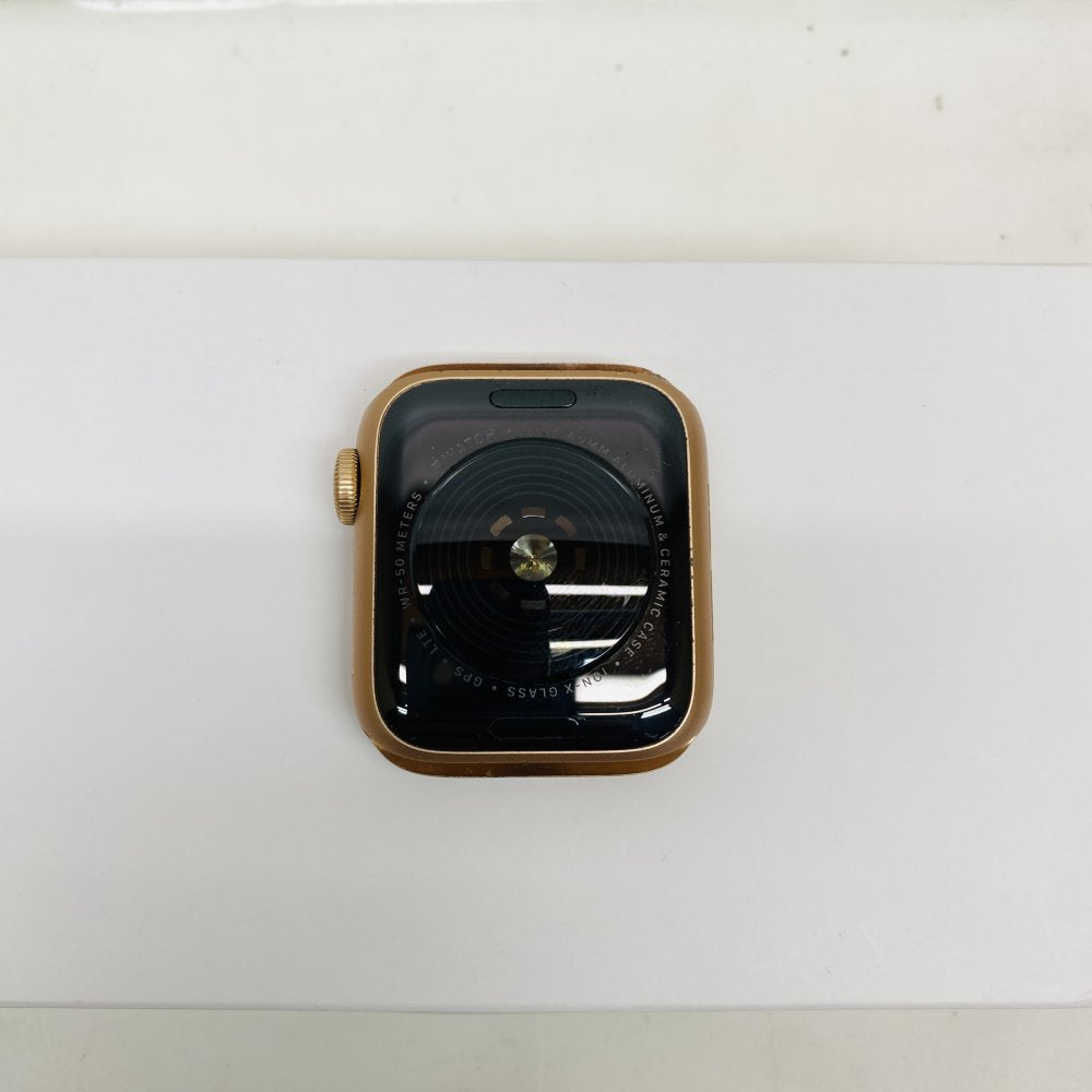 Apple Watch SE 40mm A2355 Gold Aluminum Starlight Sport Band Cellular - Used