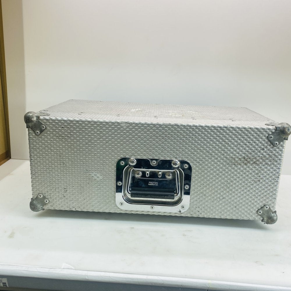 OLSON PM Digital Power Monitoring PDU 240VAC 8-Way UK Socket Grade-C