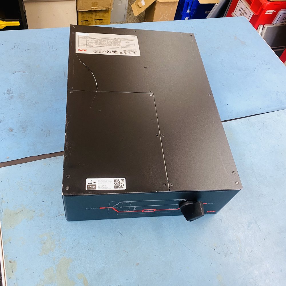 APC SBP16KP Service Bypass Panel 100-240VAC 100A 24000VA Grade-B