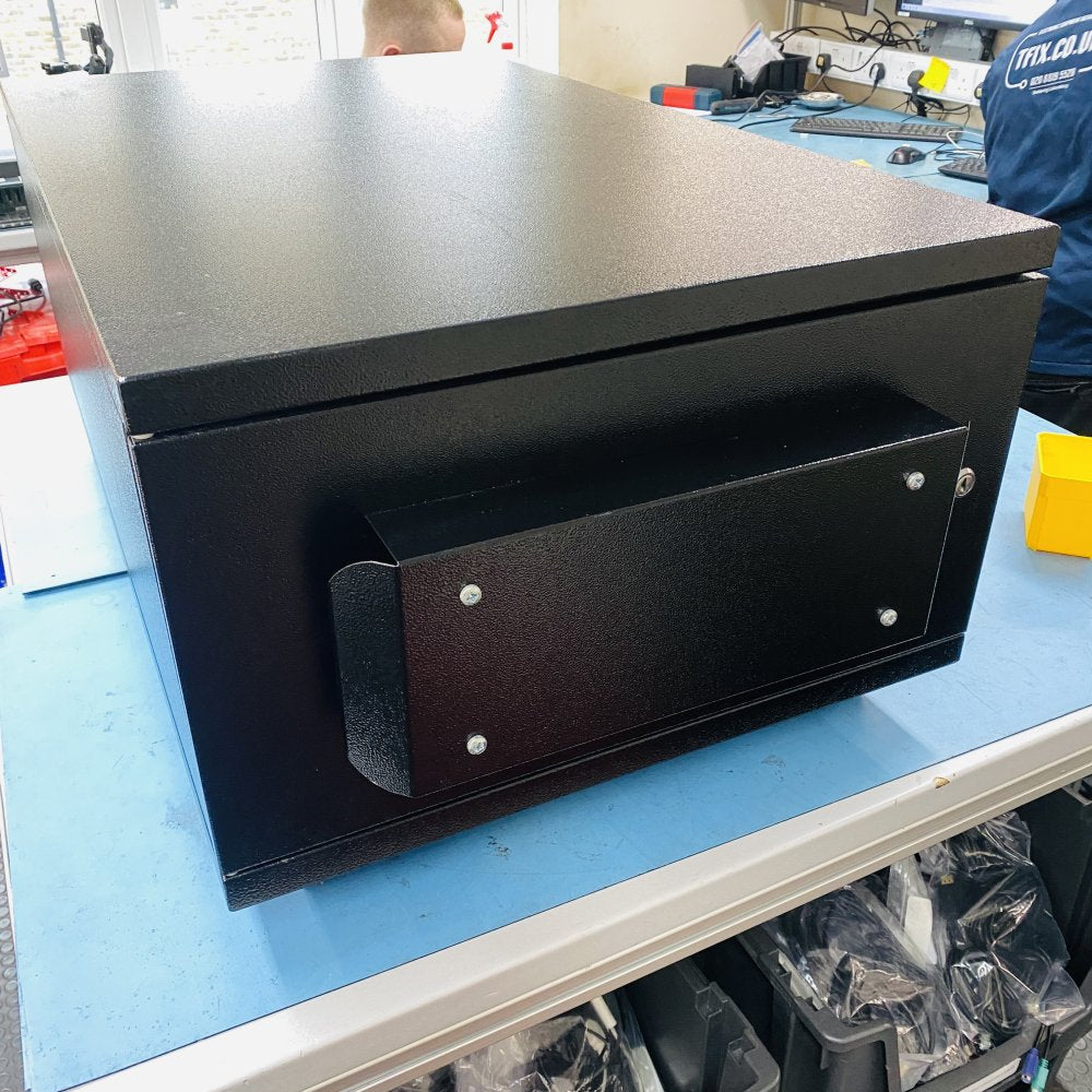 Lockable Network Server Metal Cabinet w/ Glass Door & Cooling Fans Grade-B
