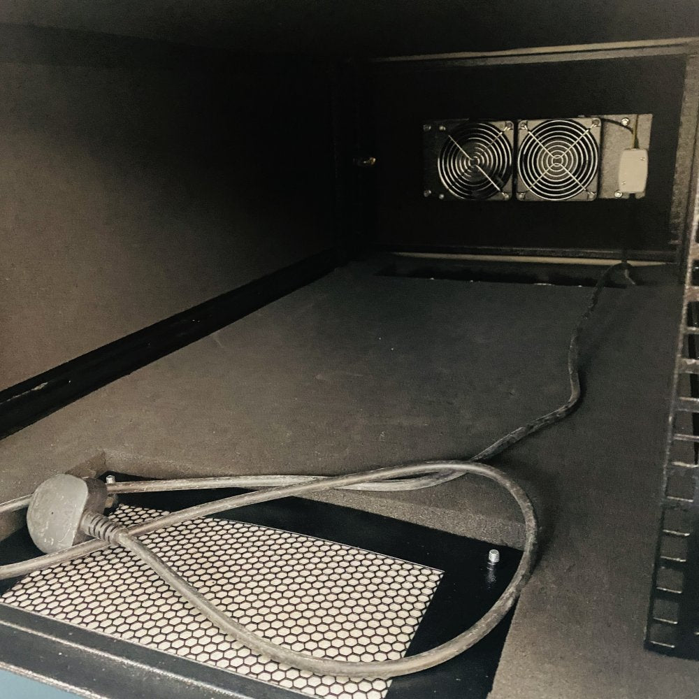 Lockable Network Server Metal Cabinet w/ Glass Door & Cooling Fans Grade-B