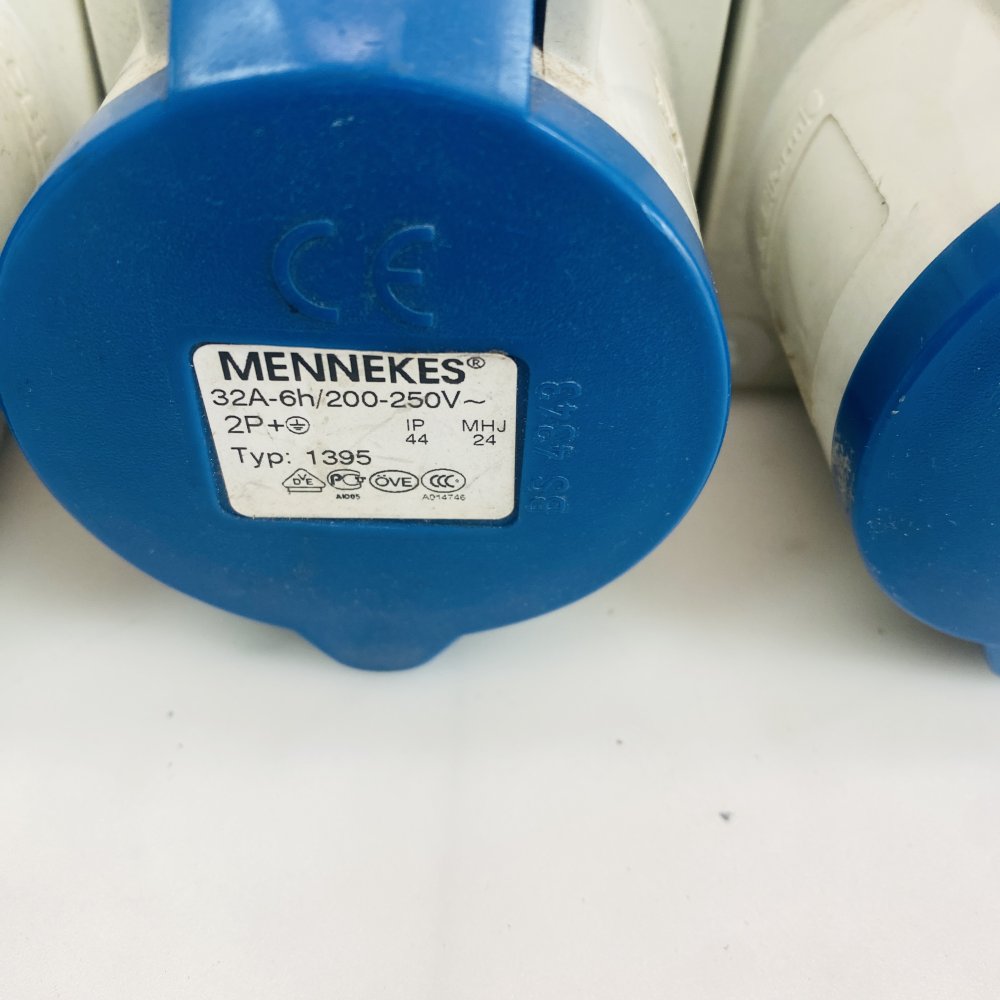 Joblot Mennekes 32A Panel Sockets Schneider iC60H C32A Hager NCN463A C63 MCB