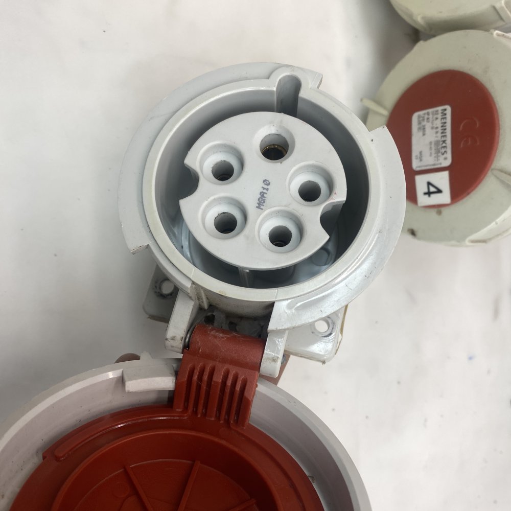 Joblot of 7 MENNEKES Typ 240A 32A 3P+N+E IP67 240/415V Industrial Sockets