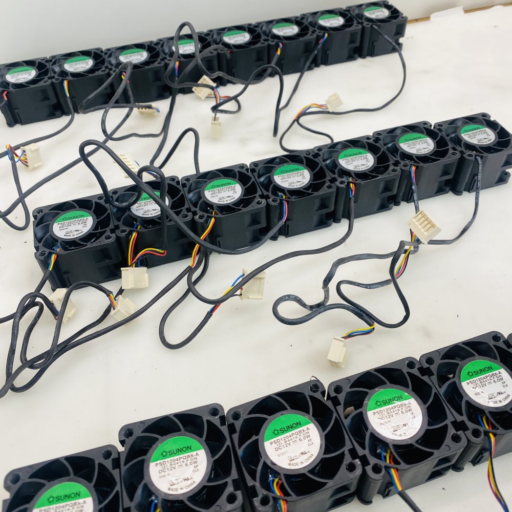 Sunon PSD1204PQBX-A DC 12V 6.0W 40x40x28mm 4-Pin PWM 22x Fan Grade A