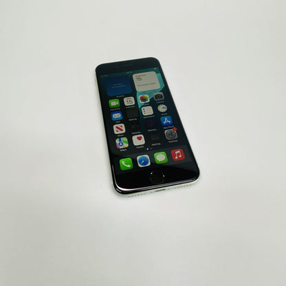 Apple iPhone SE 64GB (White) - 83% Battery Health - iOS 18.5 Grade B