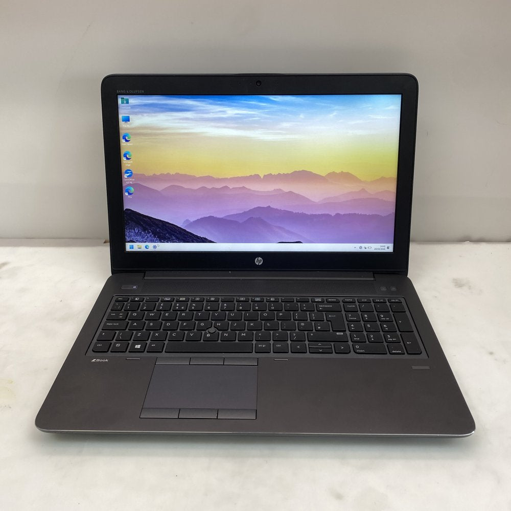 HP ZBook 15 G4 i7-7820HQ 16GB RAM 477GB Storage Mobile Workstation Grade B