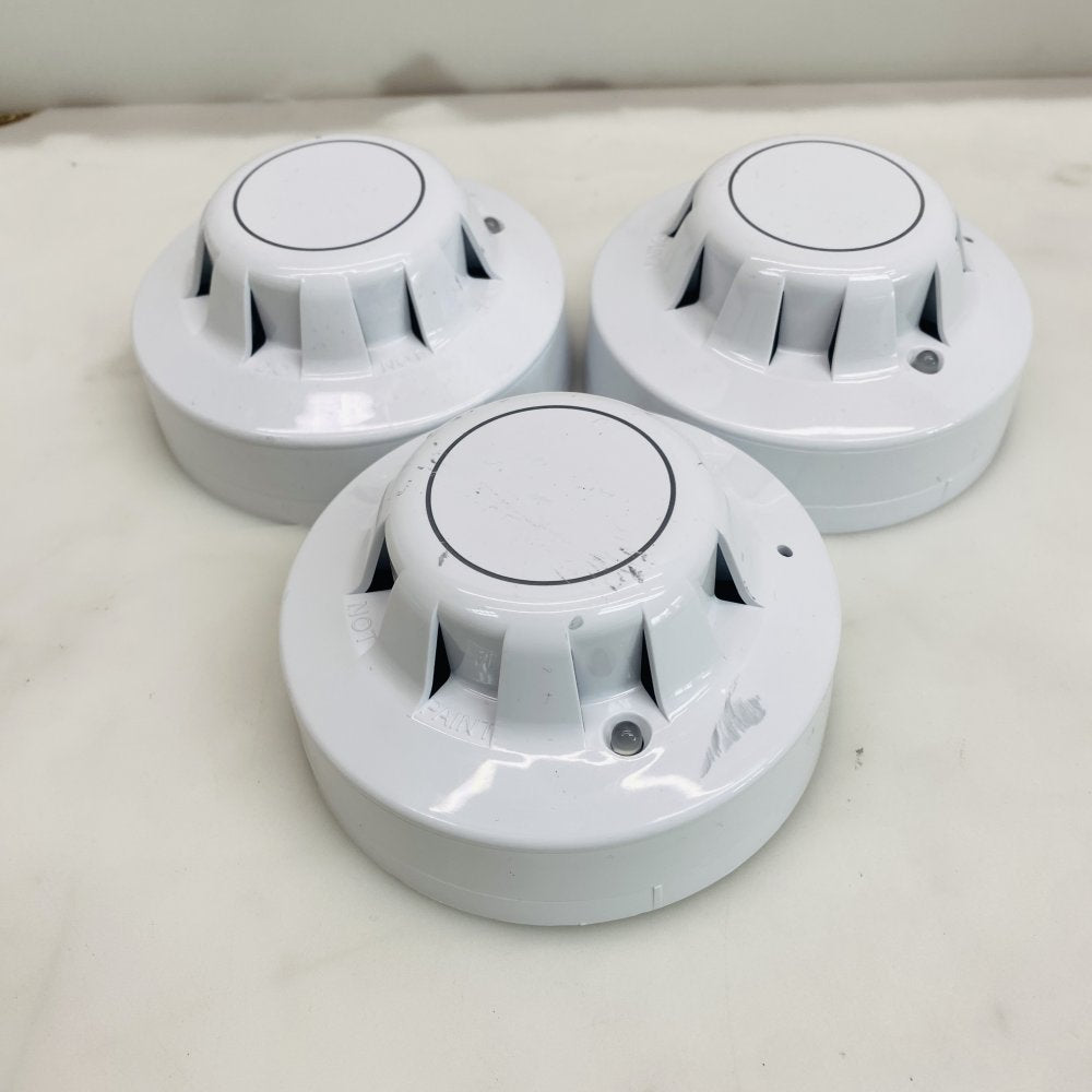 Apollo series65 Optical Smoke Detector 55000-317 (Lot of 3) EN54-7 Grade B