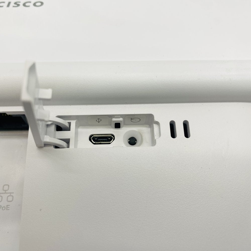 Cisco Webex Room Kit Mini TTC7-26 & Touch 10 TTC5-09 & Wall Mount (Grade B)