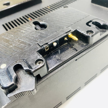 Anton Bauer LP4 4-Bay Gold Mount Battery Charger One Bay Faulty Grade D