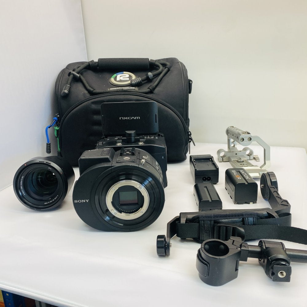 Sony NEX-FS700EK Camera + E PZ 18-105mm G OSS Lens, Bag & Batteries Grade B