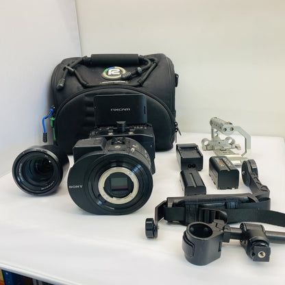 Sony NEX-FS700EK Camera + E PZ 18-105mm G OSS Lens, Bag & Batteries Grade B