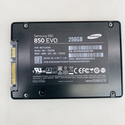 Lot 4x 2.5" Drives:Crucial MX200 250GB, Samsung 850 EVO 250GB +500GB & 750GB HDD