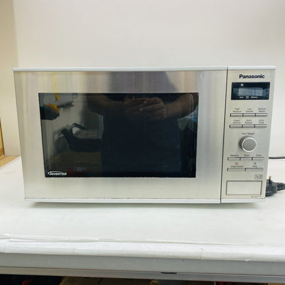 Panasonic NN-SD271S Inverter Microwave Oven 950W Grade C