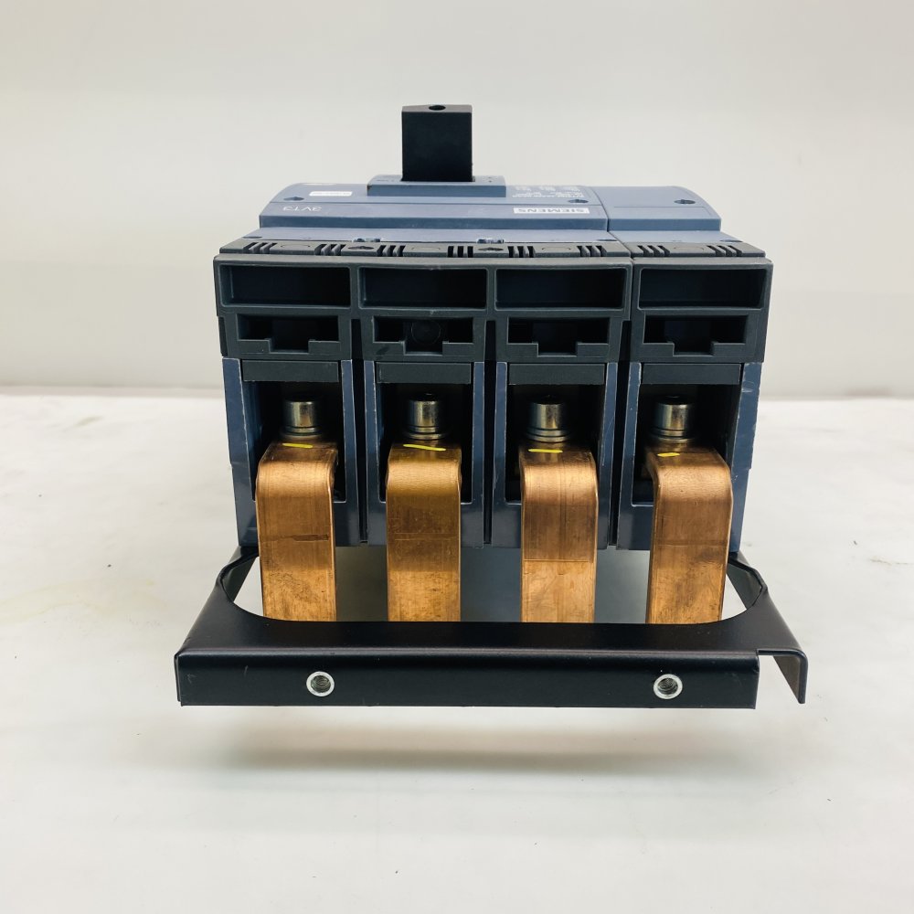Siemens 3VT3 3VT3763-2AA56-0AA0 630A 4P Molded Case Circuit Breaker Grade B