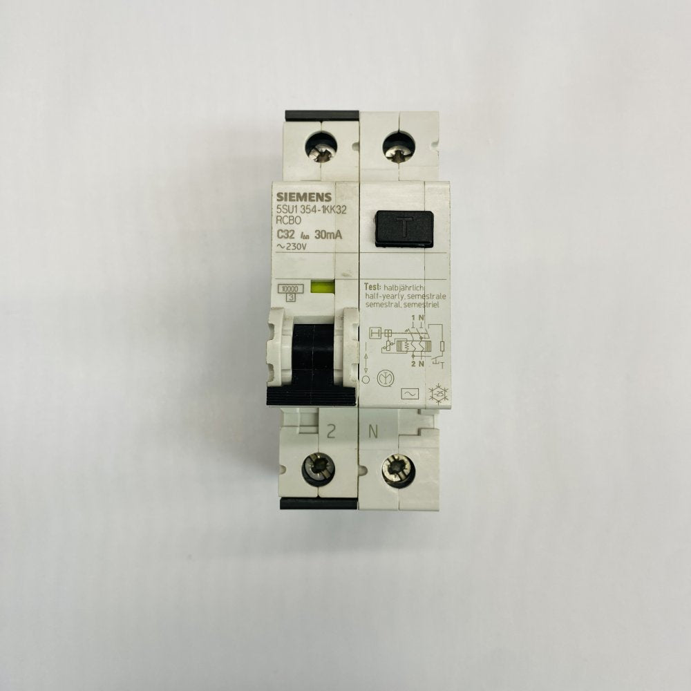Siemens 5SU1 354-1KK32 RCBO C32 32A 30mA 2P Residual Circuit Breaker Grade B