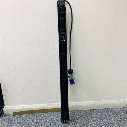 APC by Schneider Electric EasyPDU Metered EPDU1116M 16A Rack PDU Grade B