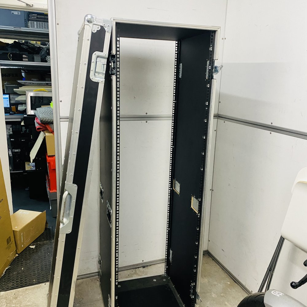 19" Rack Flight Case Road Case Tall Heavy-Duty Server Rack