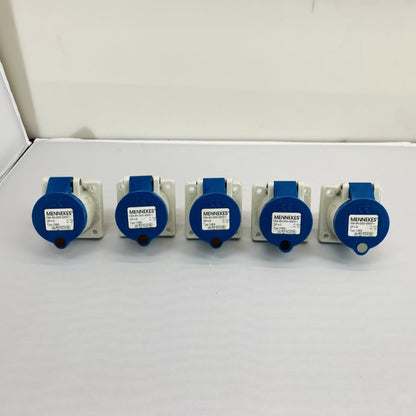 5 x MENNEKES Typ 1363 16A 200-250V 2P+E Panel Mount Socket/Connector