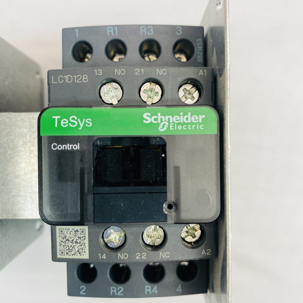 Schneider Electric TeSys Contactors LC1D128 & CAD32 - Pair Grade B