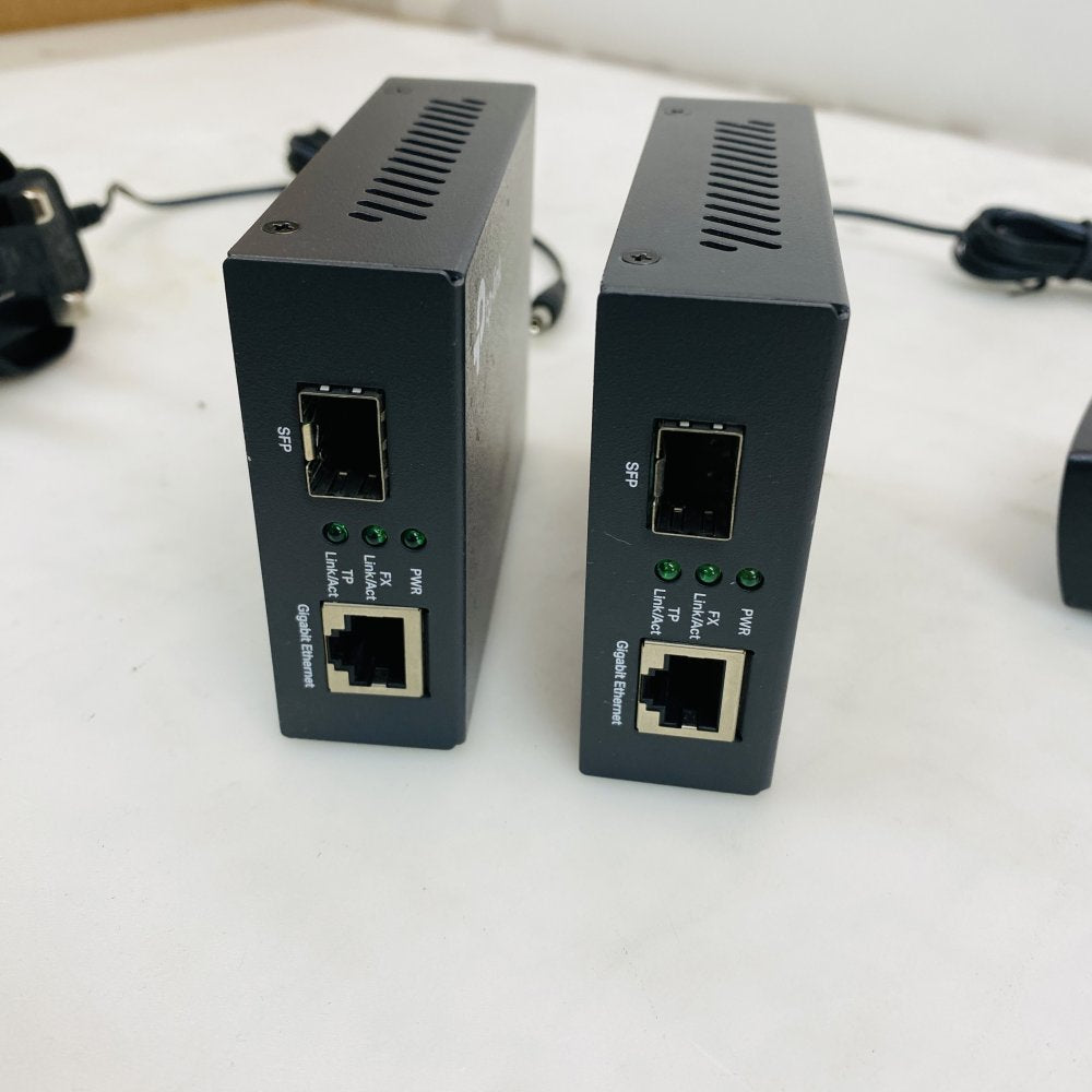 TP-Link MC220L Gigabit SFP Media Converter x2 with Power Adapters Grade B