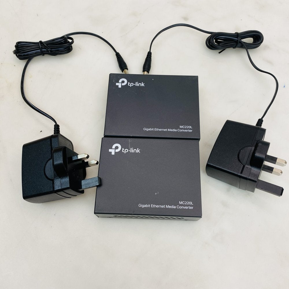 TP-Link MC220L Gigabit SFP Media Converter x2 with Power Adapters Grade B