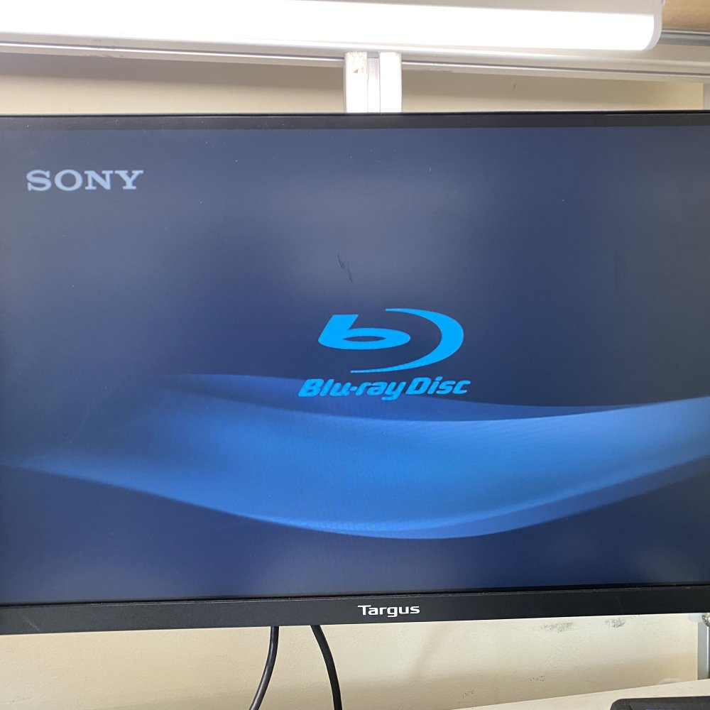 SONY BDP-S560 Blu-ray Disc/DVD Player HDMI BD-Live USB Remote (Grade D)