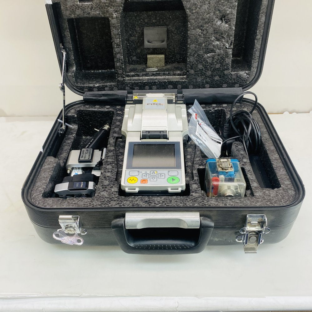 FITEL S177A Fusion Splicer Kit w/ S326 Cleaver, FC-6S Cleaver & Sleeves Grade B